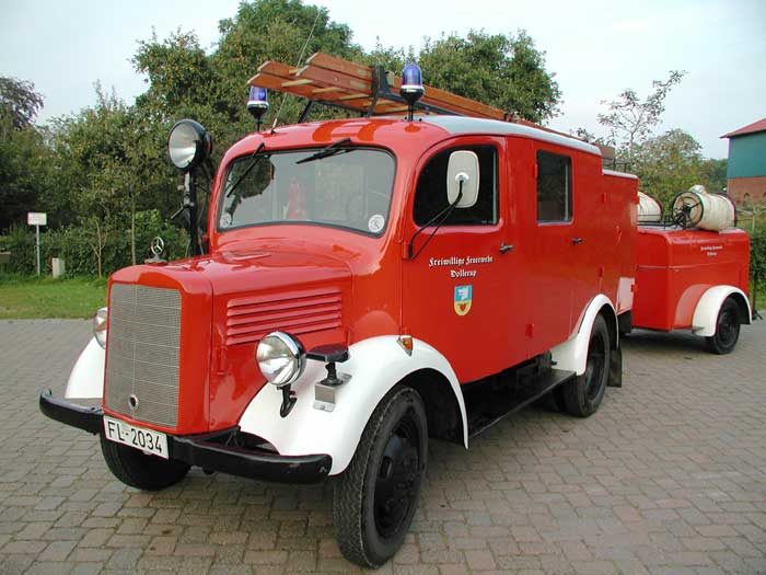 2002-lf8-4
